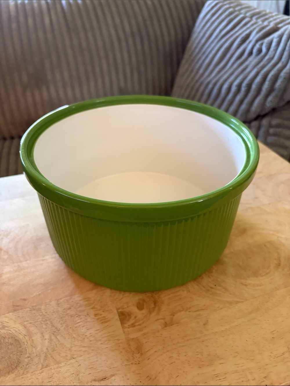 Rare Martha Stewart Collection large Green casserole 9" dia